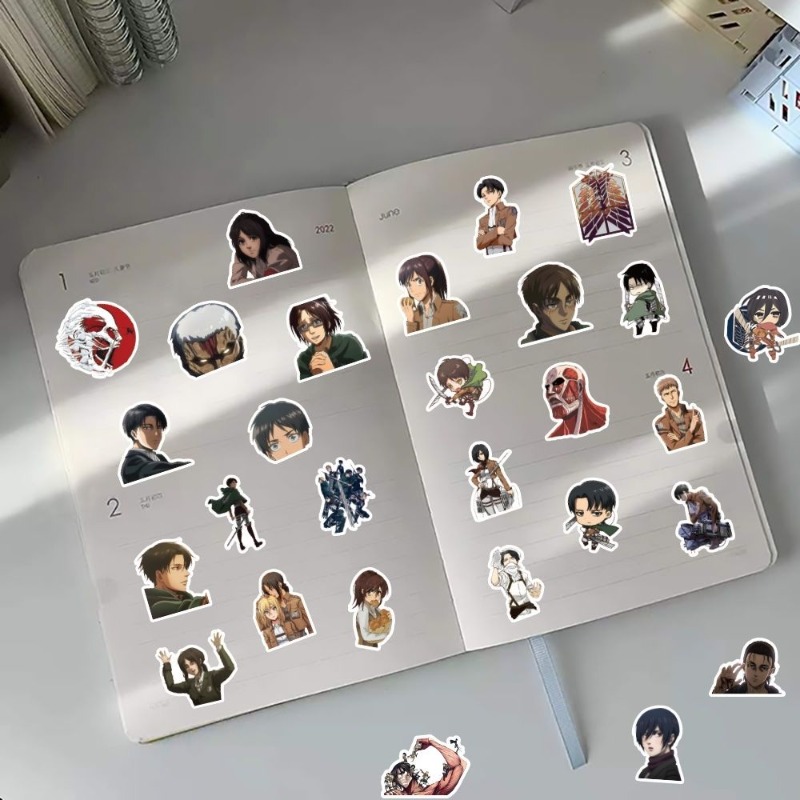 60 Pezzi Adesivi Anime Attack  - Laptop Accessories All recensione e prezzo